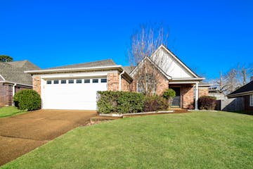 8306 Red Creek Drive Memphis, TN 38016